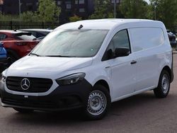 Vit Begagnad 2023 Mercedes eCitan Van | 349 000 kr (Superpris)