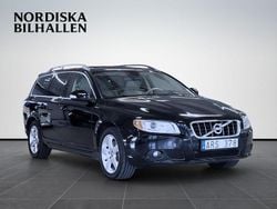 Svart Begagnad 2010 Volvo V70 Summum Kombi | 89 795 kr (Marknadspris)