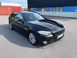 Svart Begagnad 2011 BMW 520 Kombi | 79 900 kr (Marknadspris)