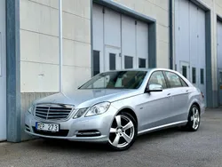 Silver Begagnad 2012 Mercedes E200 Sedan | 99 000 kr (Marknadspris)