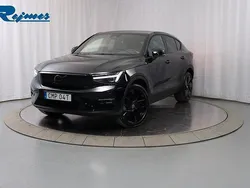 Svart Begagnad 2024 Volvo EC40 Performance SUV | 519 900 kr