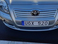 Begagnad 2003 Toyota Avensis Sedan | 34 500 kr (Marknadspris)