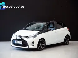 Vit Begagnad 2015 Toyota Yaris Hybrid Style Halvkombi | 114 800 kr (Marknadspris)