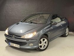 Grå Begagnad 2006 Peugeot 206 CC Cab | 26 900 kr (Marknadspris)