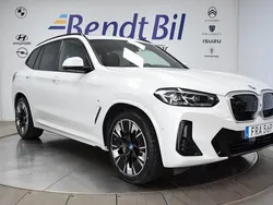 Vit Begagnad 2024 BMW iX3 M Sport SUV | 624 500 kr (Bra pris)