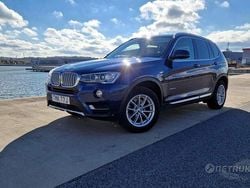 Mörkblå Begagnad 2016 BMW X3 SUV | 240 000 kr (Marknadspris)