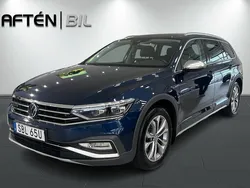 Blå Begagnad 2020 VW Passat Alltrack Executive Kombi | 299 900 kr (Marknadspris)