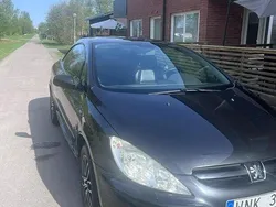 Svart Begagnad 2005 Peugeot 307 CC Cab | 33 000 kr (Marknadspris)
