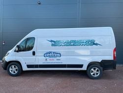 Vit Begagnad 2022 Fiat E-Ducato Van | 437 375 kr