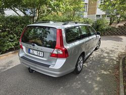 Grå Begagnad 2011 Volvo V70 Kombi | 37 000 kr (Lite dyr)