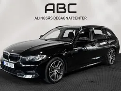 Svart Begagnad 2021 BMW 330e Sport Line Kombi | 289 000 kr (Bra pris)