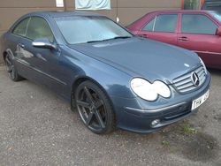 Blå Begagnad 2002 Mercedes CLK240 Elegance Sportkupé | 18 500 kr (Superpris)