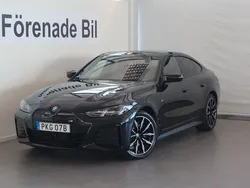 Svart Ny 2025 BMW i4 Comfort Edition Sedan | 802 000 kr (Marknadspris)