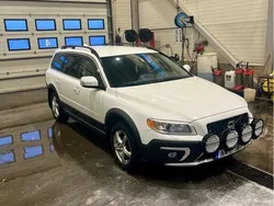 Vit Begagnad 2014 Volvo XC70 Momentum SUV | 140 000 kr (Bra pris)