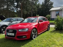Röd Begagnad 2015 Audi A4 Sport Kombi | 90 000 kr (Marknadspris)
