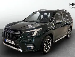 Grön (green) Begagnad 2022 Subaru Forester SUV | 349 900 kr (Marknadspris)