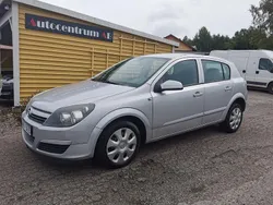 Grå Begagnad 2006 Opel Astra Halvkombi | 19 500 kr (Lite dyr)