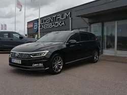 Svart Begagnad 2018 VW Passat R-line Kombi | 264 900 kr (Dyr)