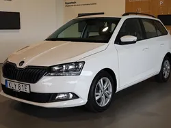 Vit Begagnad 2021 Skoda Fabia Style Kombi | 149 900 kr