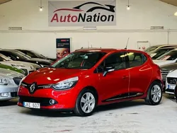 Röd Begagnad 2013 Renault Clio IV Halvkombi | 59 900 kr (Marknadspris)