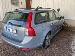 Blå Begagnad 2011 Volvo V50 Momentum Kombi | 28 000 kr (Bra pris)