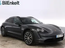 Mörkgrå Begagnad 2021 Porsche Taycan Cross Turismo Sedan | 699 900 kr (Marknadspris)