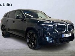 Svart Begagnad 2025 BMW XM SUV | 1 449 000 kr