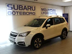 Vit Begagnad 2015 Subaru Forester SUV | 174 900 kr (Bra pris)
