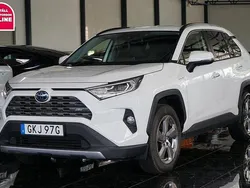 Vit Begagnad 2020 Toyota RAV4 Hybrid Executive SUV | 299 500 kr (Marknadspris)
