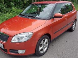 Orange Begagnad 2007 Skoda Fabia Halvkombi | 33 900 kr (Marknadspris)