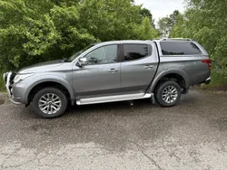 Grå Begagnad 2017 Mitsubishi L200 Pickup | 259 000 kr (Bra pris)