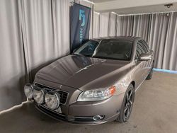 Grå Begagnad 2012 Volvo S80 Momentum Sedan | 89 900 kr (Marknadspris)