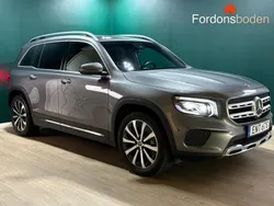 Mörkgrå Begagnad 2021 Mercedes GLB200 SUV | 364 800 kr (Marknadspris)