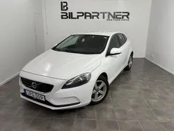 Vit Begagnad 2014 Volvo V40 Momentum Kombi | 81 900 kr (Bra pris)