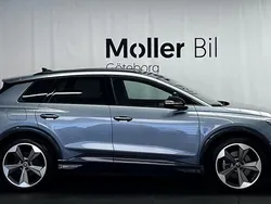 Gejserblå metallic Begagnad 2022 Audi Q4 e-tron Proline SUV | 374 900 kr (Bra pris)