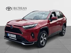 Röd Begagnad 2022 Toyota RAV4 Hybrid Edition SUV | 419 000 kr (Marknadspris)