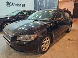 Svart Begagnad 2005 Volvo V50 Kombi | 29 900 kr (Marknadspris)
