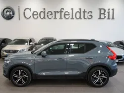Grå Begagnad 2019 Volvo XC40 Business Edition SUV | 289 900 kr (Marknadspris)