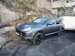 Grå Begagnad 2005 Porsche Cayenne SUV | 50 000 kr (Marknadspris)