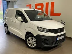 Vit Begagnad 2018 Peugeot Partner Minibuss | 174 900 kr (Marknadspris)