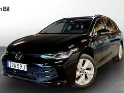 Svart Ny 2024 VW Golf VIII Life Kombi | 289 900 kr (Bra pris)