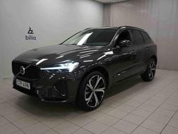 Grå Begagnad 2025 Volvo XC60 SUV | 569 900 kr (Marknadspris)