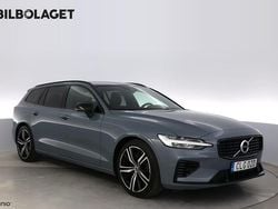 Grå Begagnad 2022 Volvo V60 R-Design Kombi | 364 500 kr (Marknadspris)