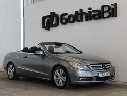 Grå Begagnad 2010 Mercedes E350 Cab | 179 900 kr (Marknadspris)