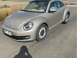 Silver Begagnad 2013 VW Beetle Halvkombi | 88 000 kr (Bra pris)