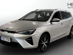Grå (silver) Begagnad 2023 MG MG5 EV Luxury Kombi | 234 900 kr (Bra pris)