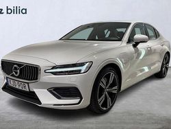 Vit Begagnad 2021 Volvo S60 Inscription Sedan | 339 000 kr (Marknadspris)