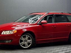 Röd Begagnad 2014 Volvo V70 Momentum Kombi | 79 900 kr (Superpris)