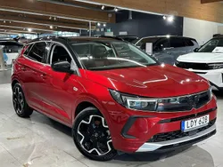 Röd Begagnad 2022 Opel Grandland X Ultimate SUV | 289 900 kr (Lite dyr)