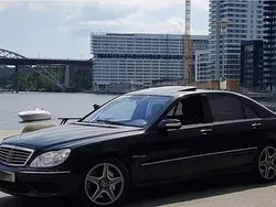 Svart Begagnad 2004 Mercedes S600L Kleemann Sedan | 185 000 kr